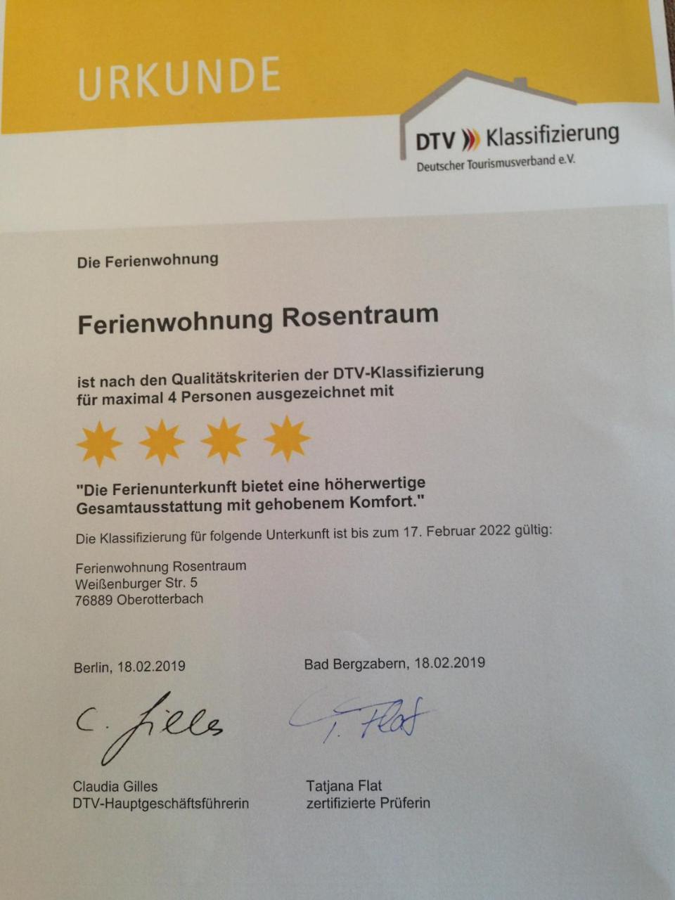 Ferienwohnung Rosentraum Oberotterbach ภายนอก รูปภาพ